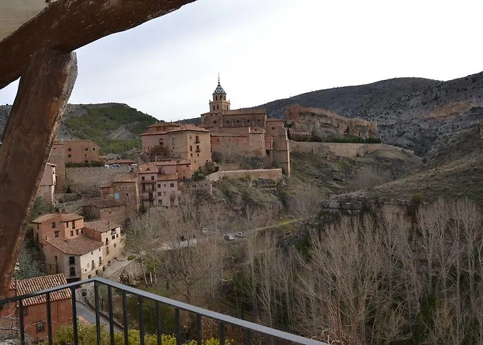 Palacios Albarracín